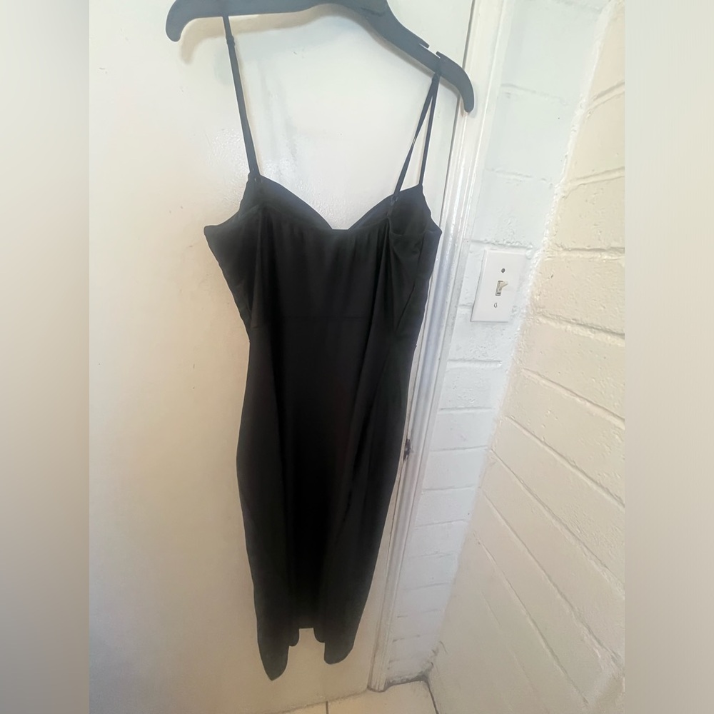 Elegant Black Spaghetti Strap Dress